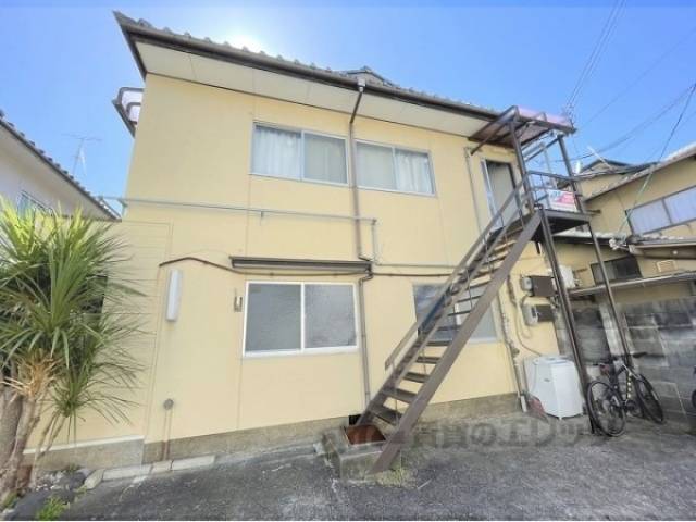 シオン荘（北）外観写真1
