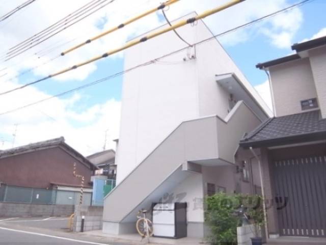 ラ・シャンス２外観写真1