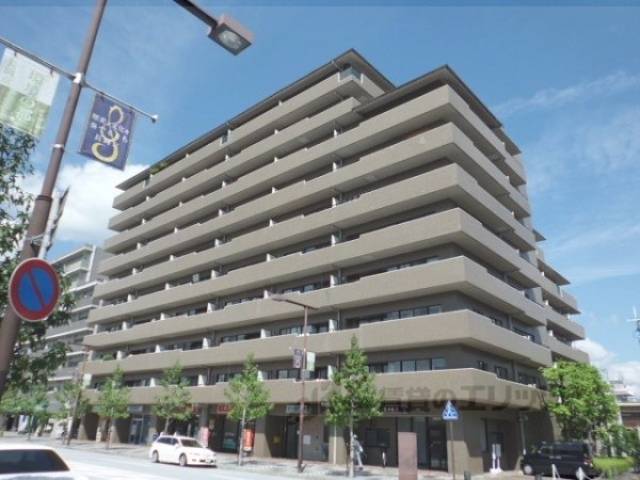 ファミール長岡京グランデュール外観写真1