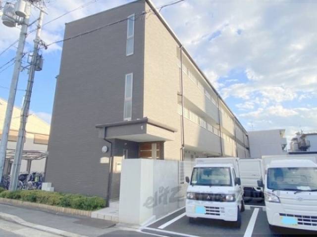 アンプルールフェール西大路外観写真3