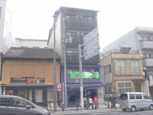 Ｊ＆Ｎ三条神宮前外観写真2