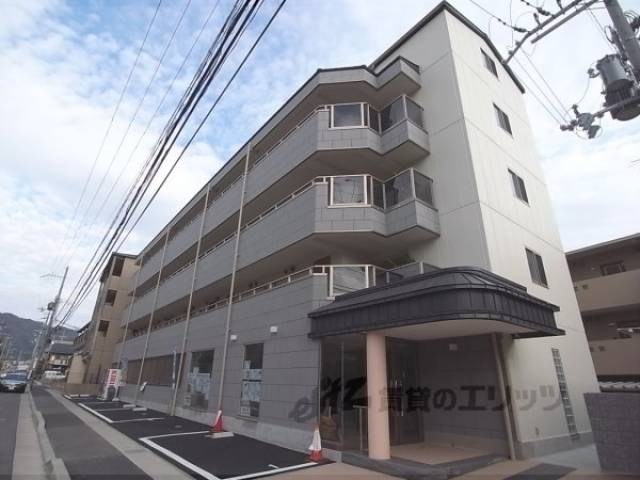 ＰＩＮＥ館１外観写真1