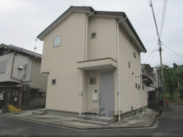 鷹峯ハイツ外観写真2