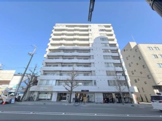 ルミエール丸太町外観写真1