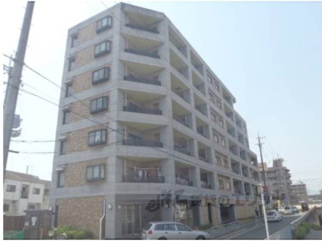 エルパティオ桂南外観写真1