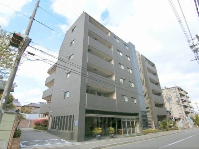 イーグルコート衣笠廬山邸外観写真1