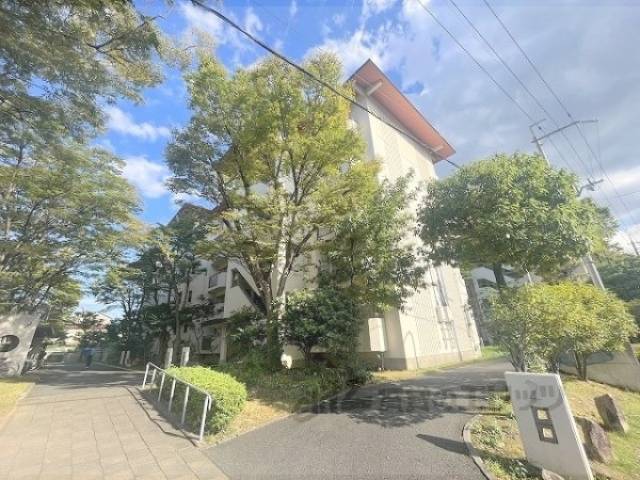 花園団地2号棟外観写真3