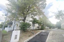 花園団地7号棟外観写真