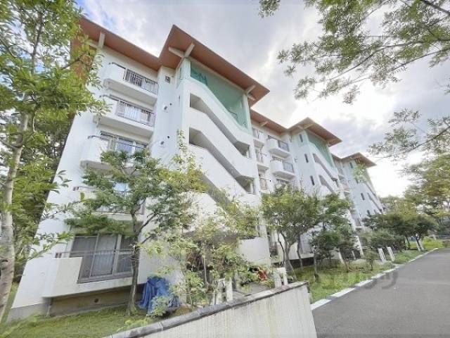 花園団地10号棟外観写真2