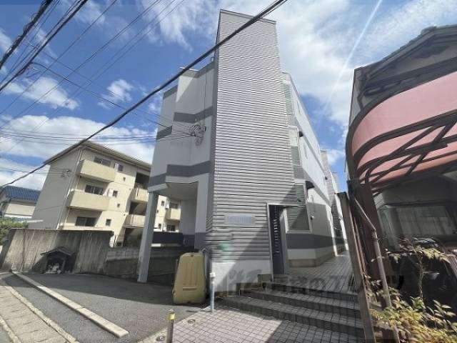 イーストハウス外観写真2