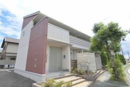 レセンテ出町Ｃ棟外観写真
