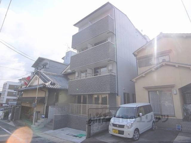 グランフィールド大宮外観写真1