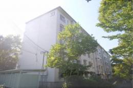 小栗栖北団地33棟外観写真