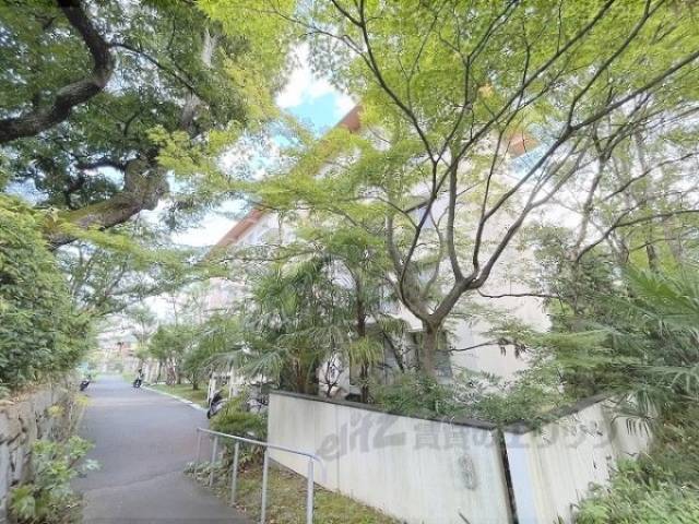 花園団地9号棟外観写真3