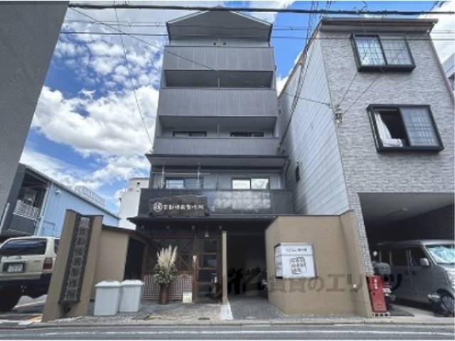 アイカーサ綾小路外観写真1