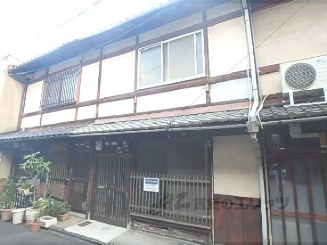 貸家外観写真1