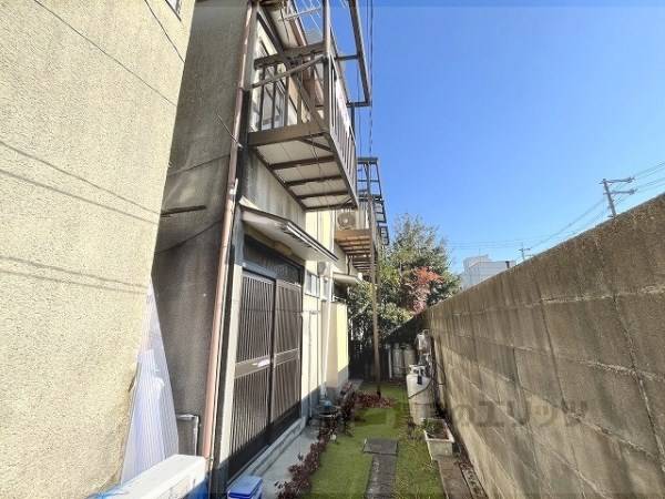 080832の外観写真