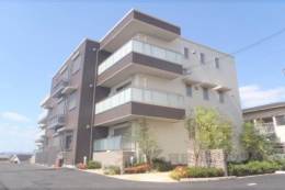 フロイデ外観写真