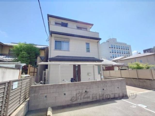 エスポワール丸太町外観写真2