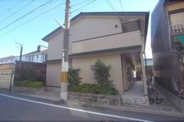 レオパレス京都鞍馬口外観写真