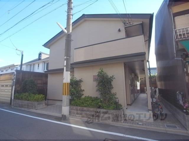 レオパレス京都鞍馬口外観写真1