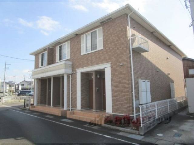 ラシュール　メゾン外観写真1