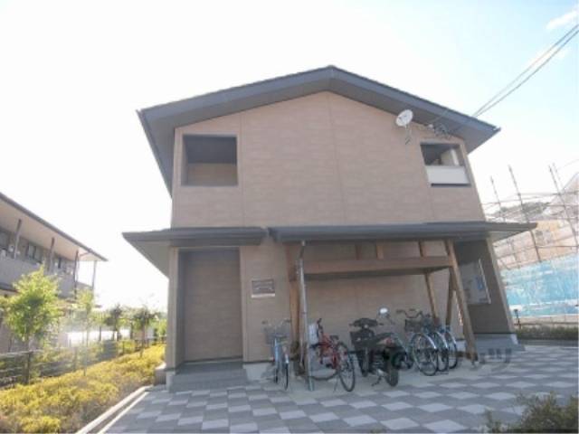 レオパレスアジェル岩倉南２外観写真3