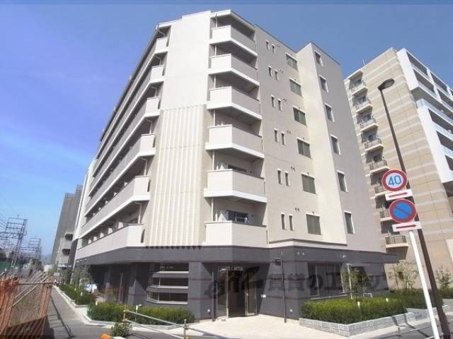グランレブリー洛西口外観写真2