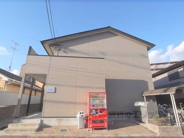 レオパレスダボス外観写真2