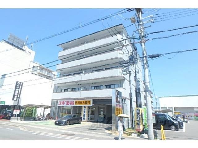 エリーフラッツ梅ノ宮外観写真1