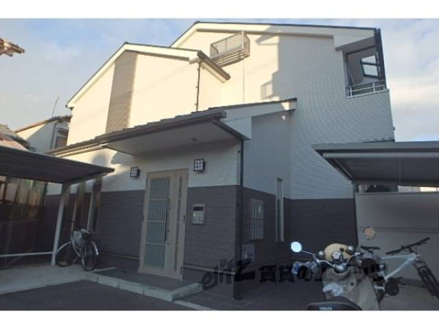 ロイヤルハピネス外観写真1