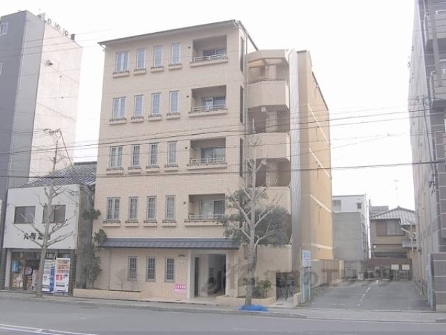 グリーンヒル北山通外観写真1