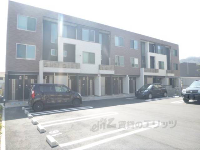 フォレストコート２外観写真1