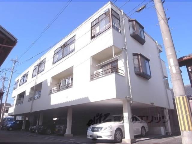 プチシャトー紫野外観写真3