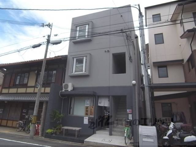 京都ＢＭＣアパートメント外観写真1