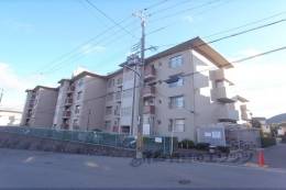 円明寺ヶ丘団地N棟外観写真