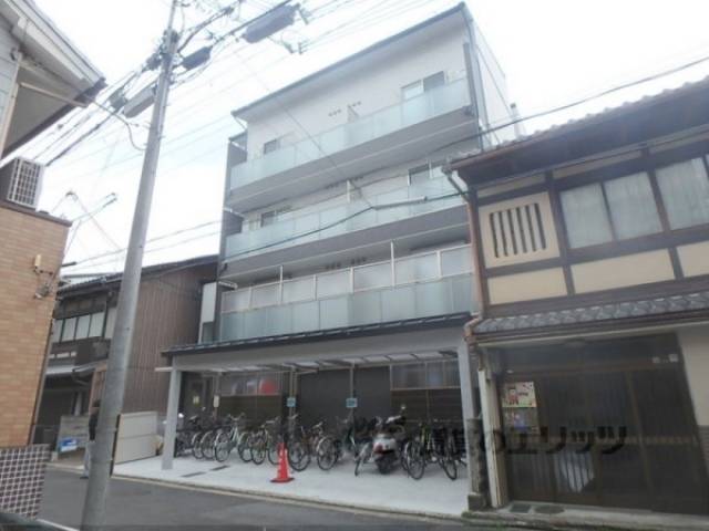 アークリード西院外観写真3