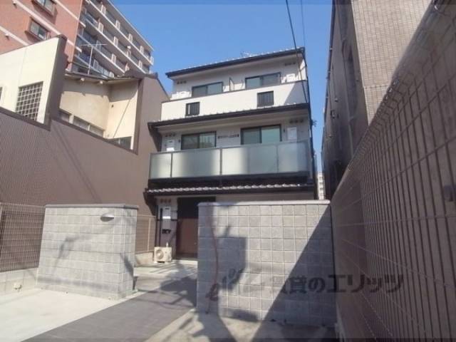 アークリード今出川大宮外観写真1