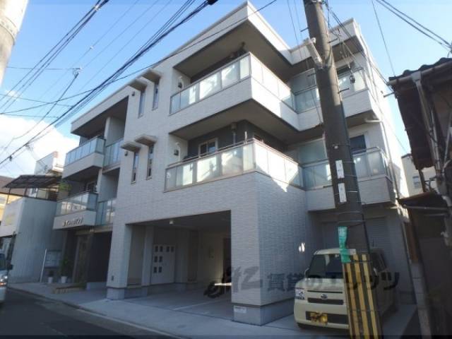 カルダカーサ外観写真1