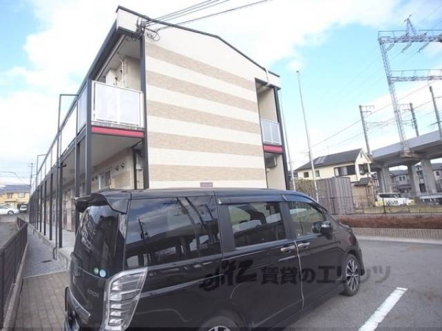 レオパレスブルーレイク唐崎外観写真3