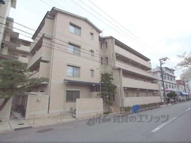 グリーンヒル冷泉通外観写真1