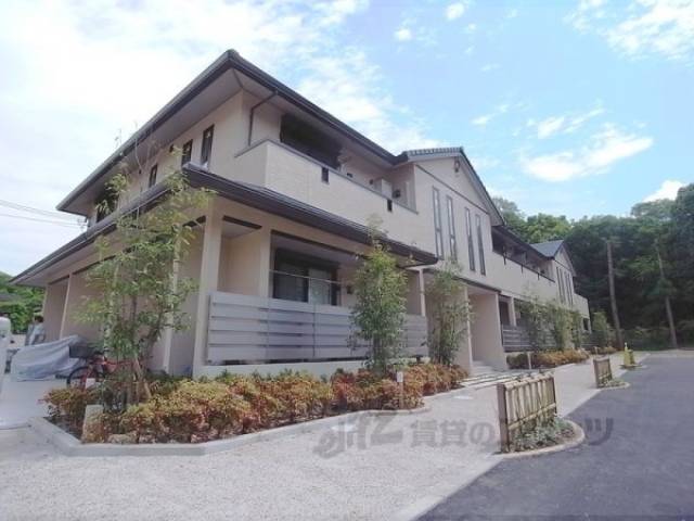 ヴェルデ桃山御陵外観写真1