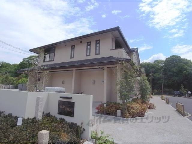 ヴェルデ桃山御陵外観写真3