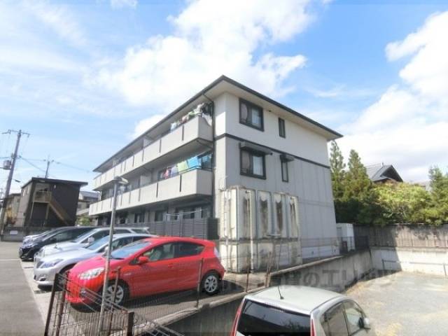 ハウゼ・ノイン外観写真3