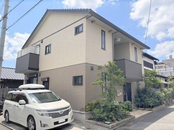 082443の外観写真