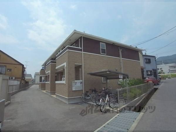 082490の外観写真