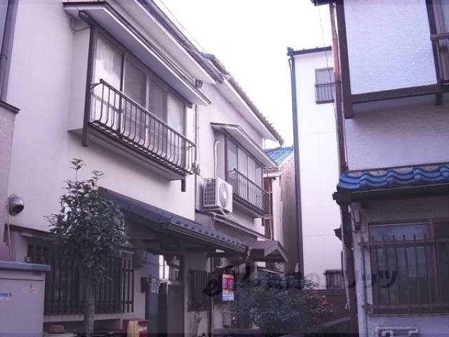 貸家外観写真1