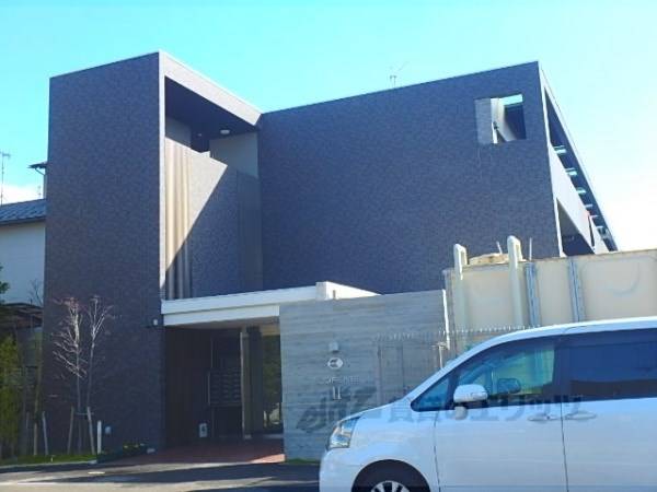 082708の外観写真