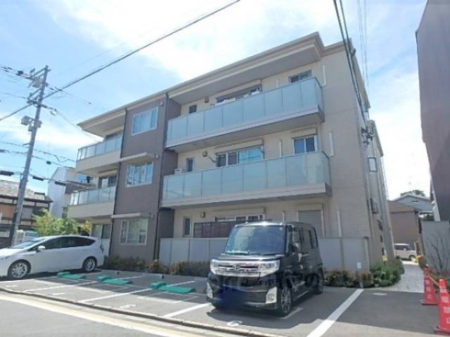 シャーメゾンウエスト二条外観写真3