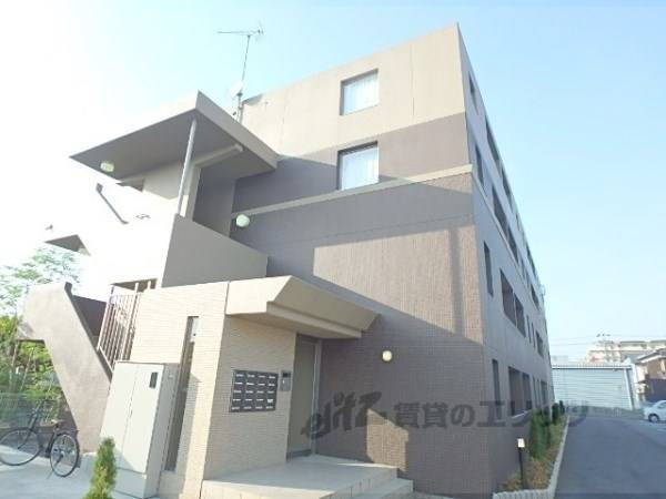 082876の外観写真